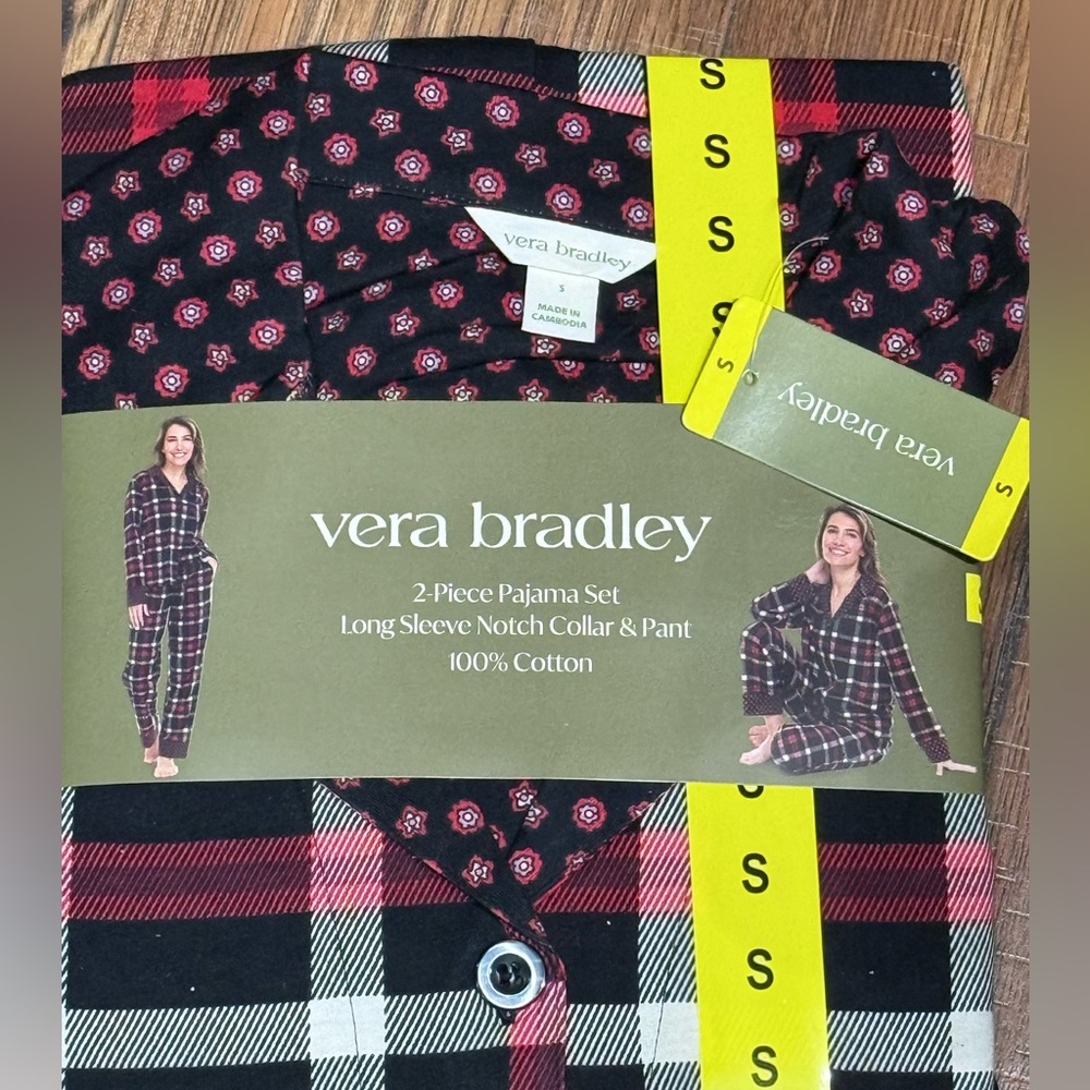 New ladies VERA BRADLEY 2 pc pajama set Size small